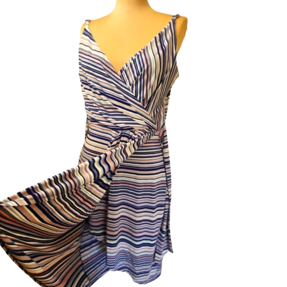 White House Black Market 🔖NWT! Rainbow Stripe Sundress - Size 10 - Picture 4 of 16